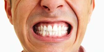 Grincer des dents  cliniquedentairecarriere.com